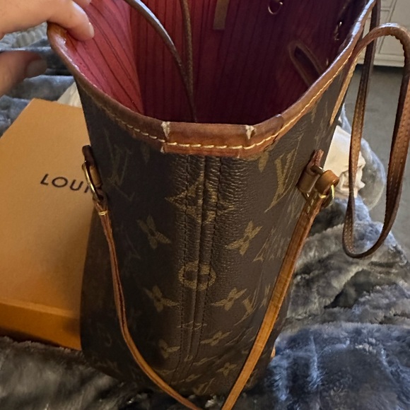 Authentic Louis Vuitton Neverful MM✨✨ - Picture 10 of 14